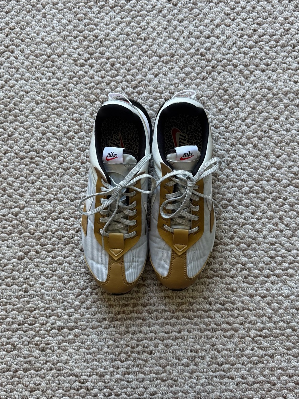 Nike Air Max Pre-Day SE Sneakers - Picture 3 of 7
